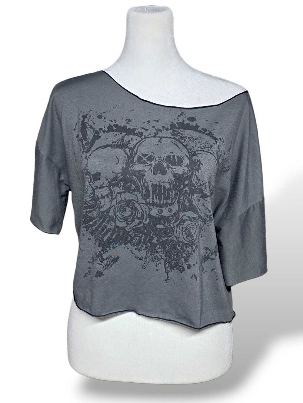 Womens Grey Goth Skull Printed Off Shoulder Cropped Shirt Size Large